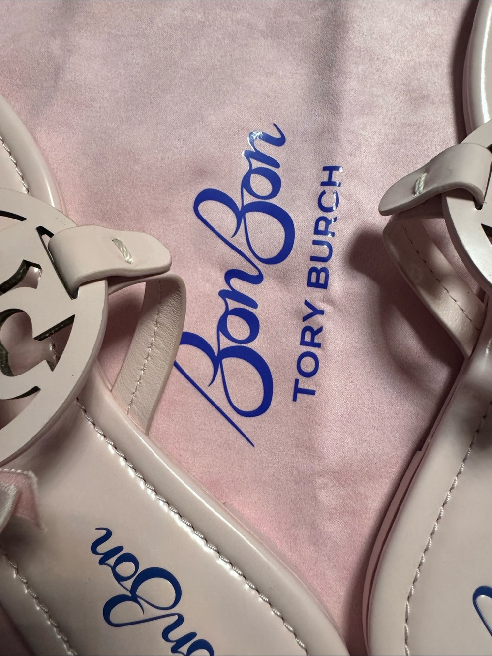 Tory Burch Pale Pink Miller Logo Thong Sandals - Picture 3 of 4